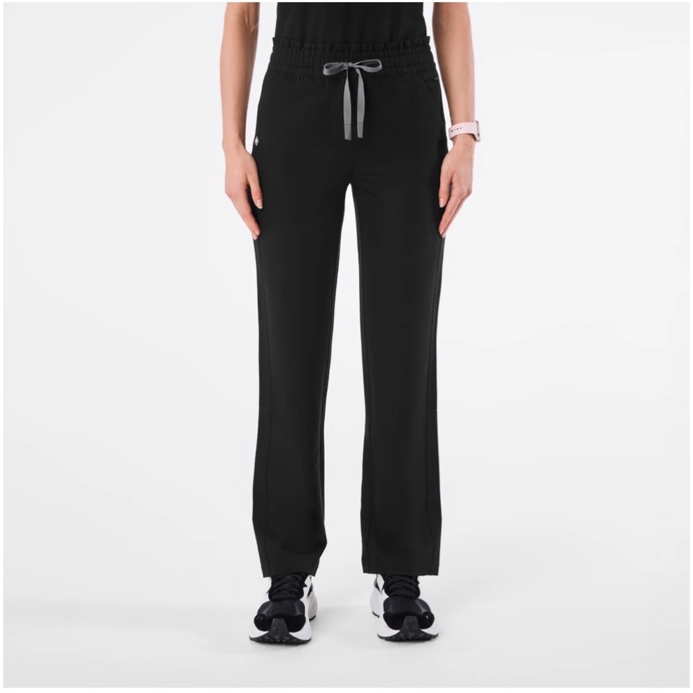 Figs Davia High Waited Straight Leg Scrub Pants